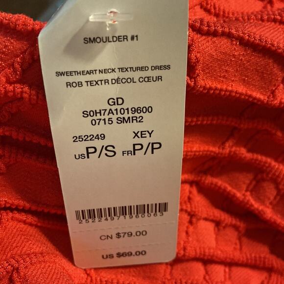 NWT Bebe Sweetheart Neck Textured Dress in Smoulder Red Sz XS/S - Picture 4 of 10